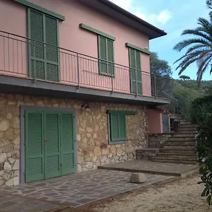 Mirella Capoliveri (Isola d'Elba)